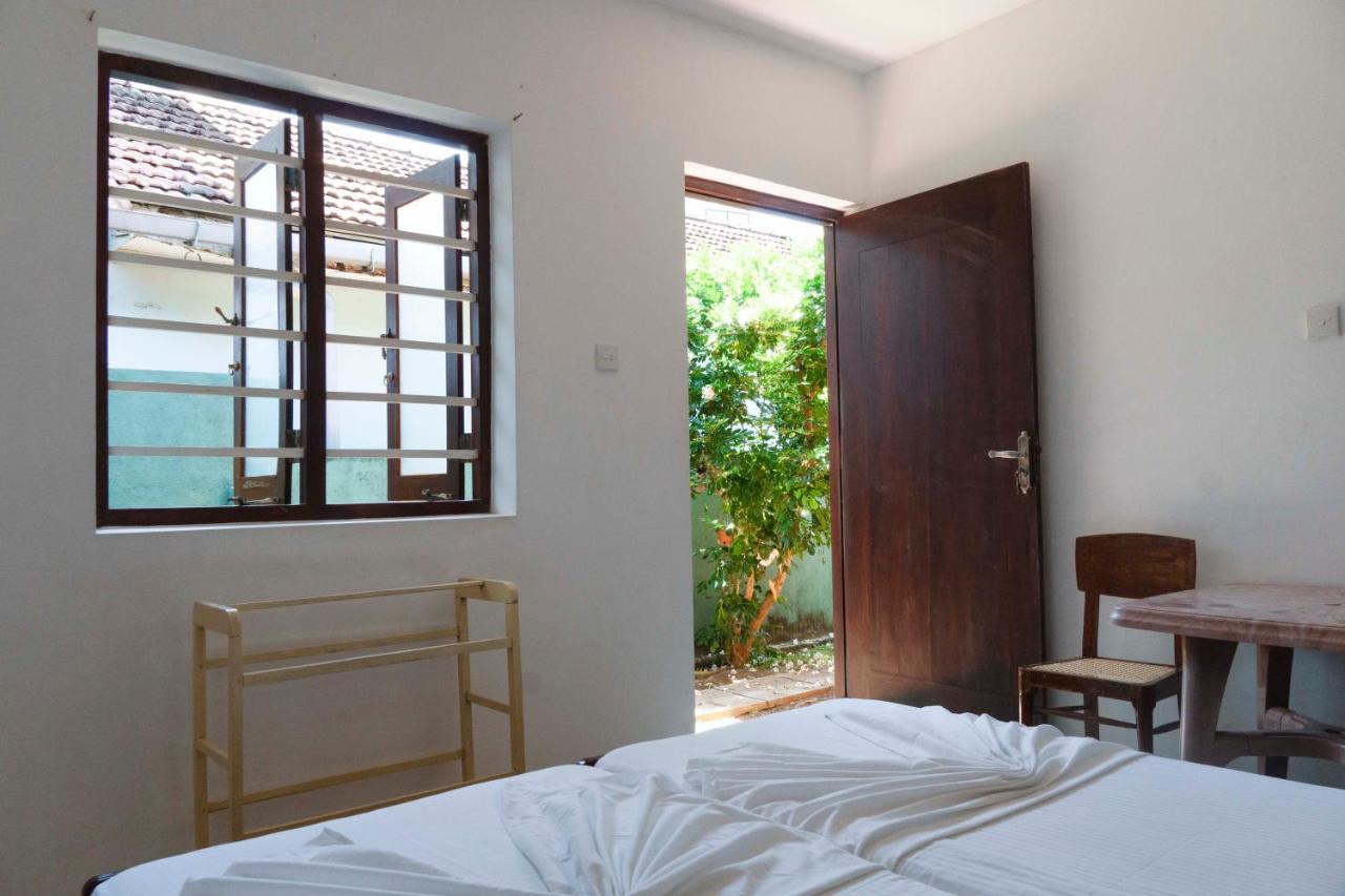 The Catipe Lodge Hikkaduwa Kültér fotó